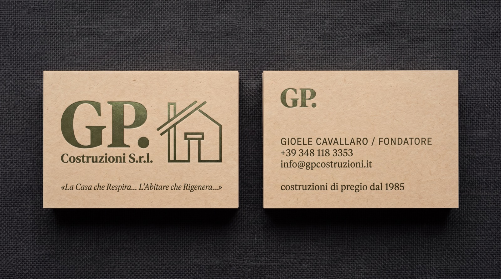 Variante B — Foil oliva